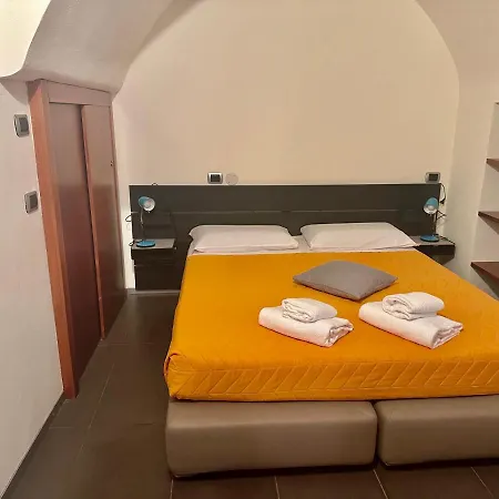 Feel - Luxury Duomo ברגמו